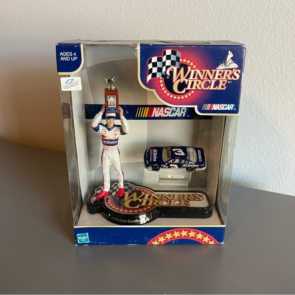 Winners Circle NASCAR Dale Earnhardt Jr. Figure 1998 Championship